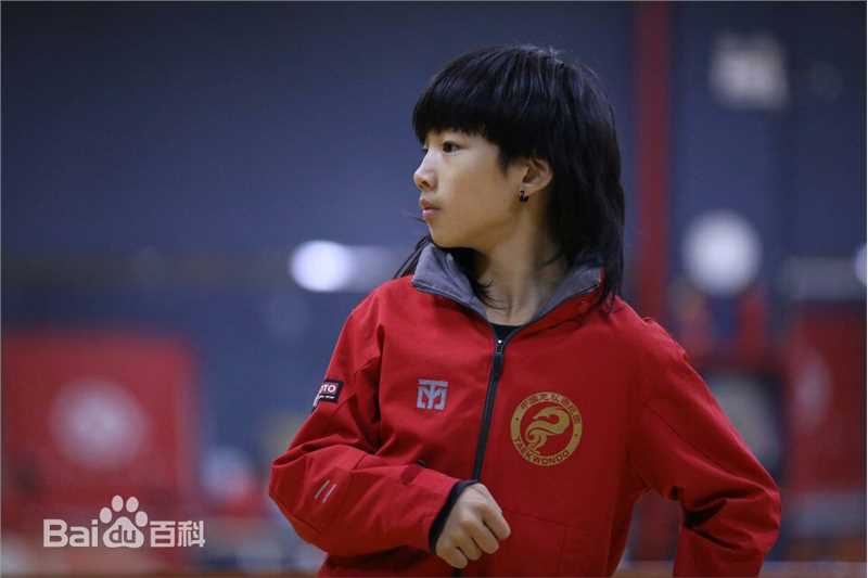 林秋楠图集素颜照相册