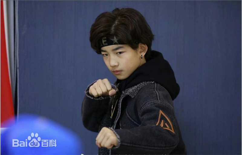 林秋楠图集素颜照相册