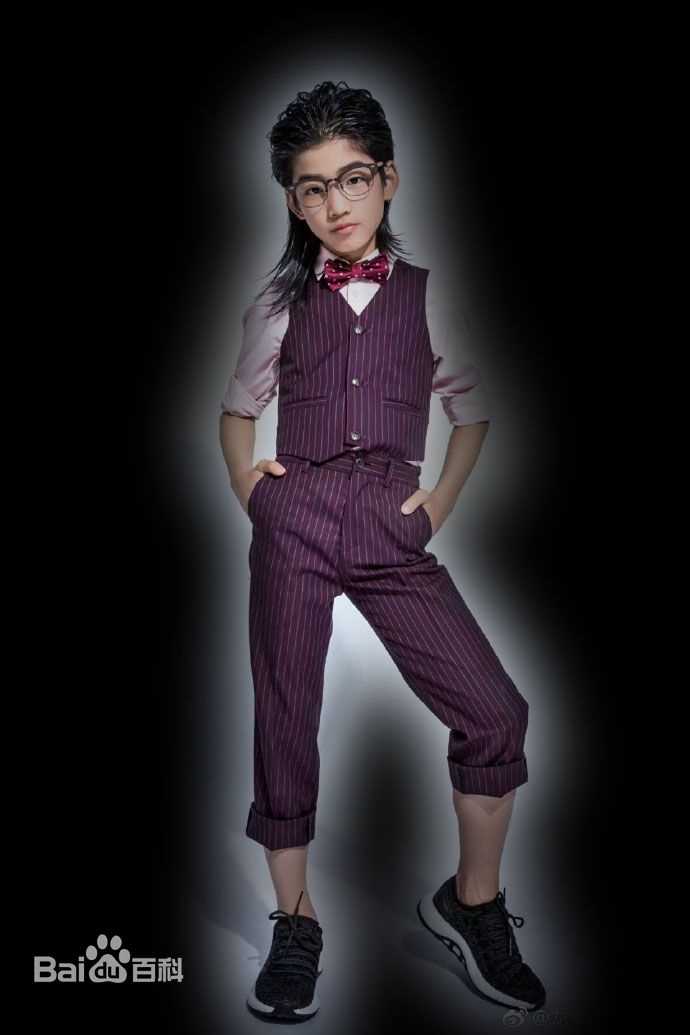 林秋楠图集素颜照相册