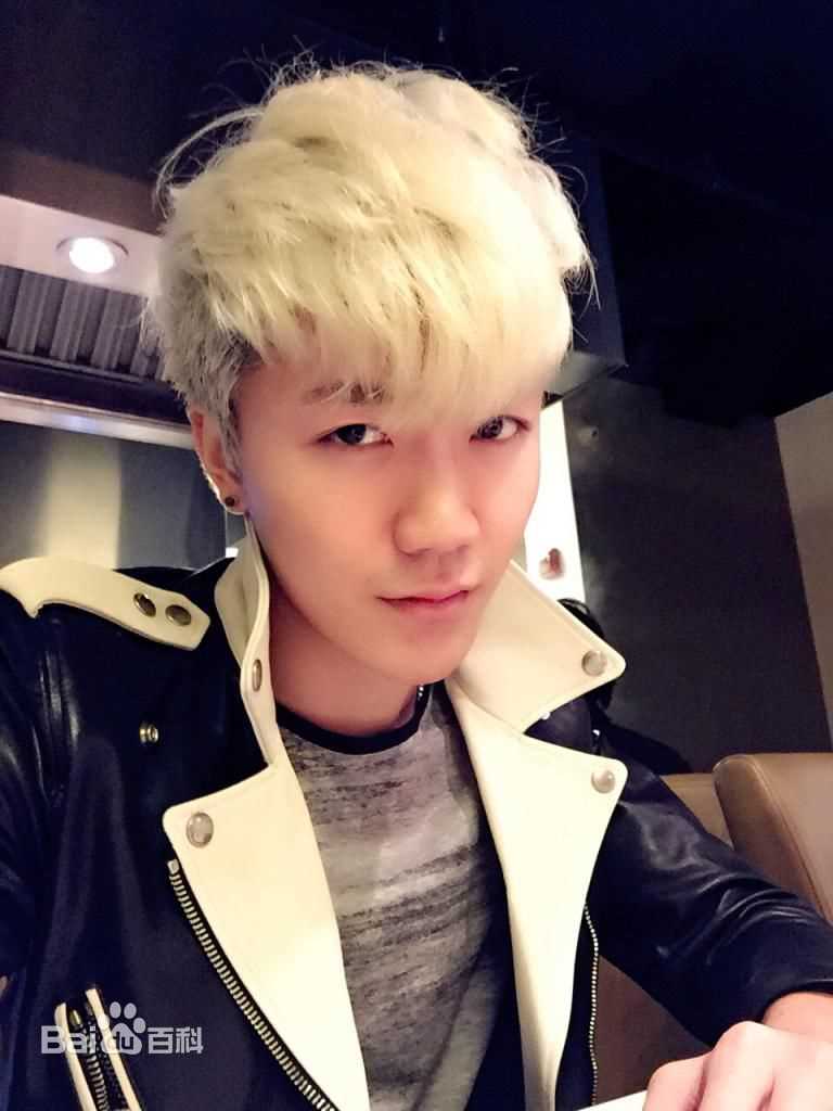 谢樱斐(Shelby)生活照生活照相册