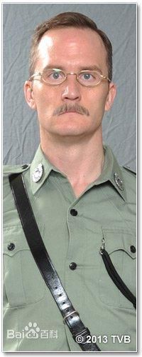 布伟杰(Brian Thomas Burrell)前后照片