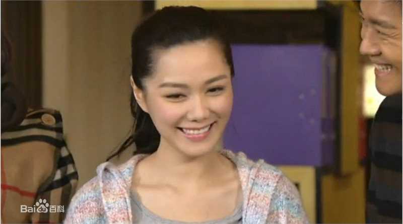 汤洛雯(Roxanne Tong)《爱回家》最新剧照