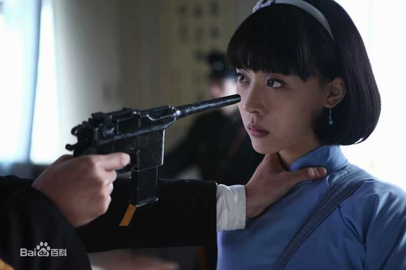 房鹿(fanglu)新燕子李三前后照片