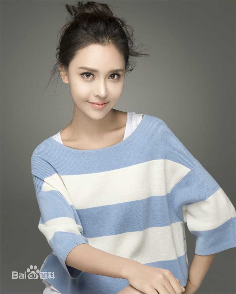 最新房鹿(fanglu)性感图片