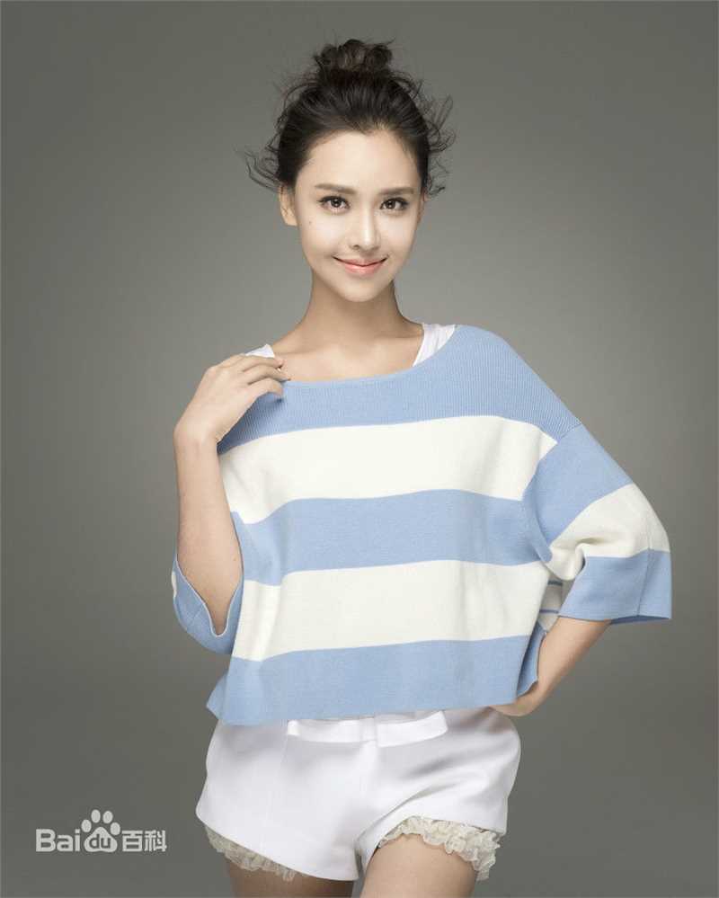 最新房鹿(fanglu)性感图片