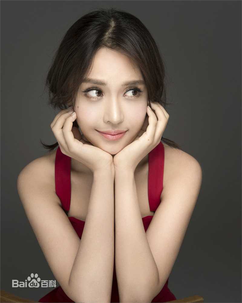 最新房鹿(fanglu)性感图片