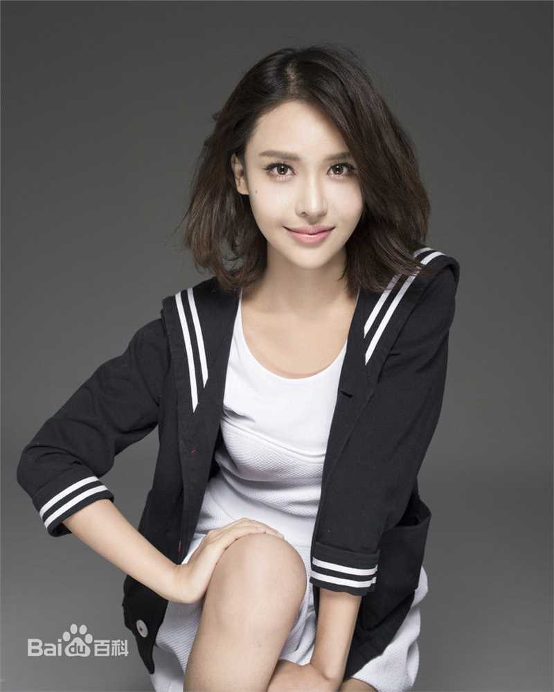 最新房鹿(fanglu)性感图片