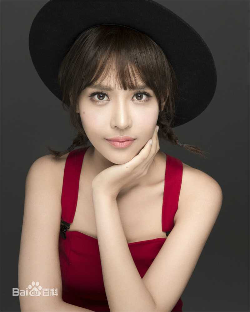 最新房鹿(fanglu)性感图片