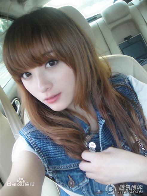 罗震环(Kimiko)生活照性感图片图集