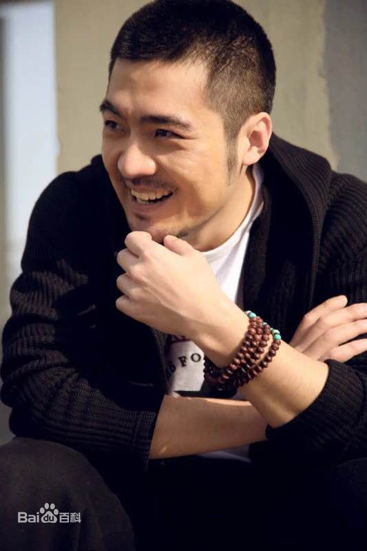 曾晓禹个人照图片图集