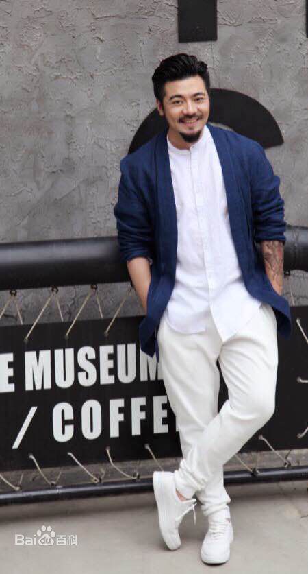 曾晓禹个人照图片图集