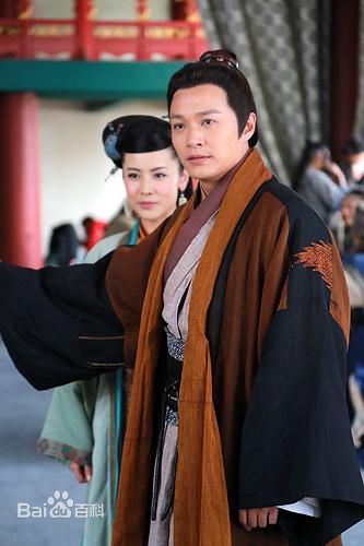 郭靖郑国霖饰演的前后照片