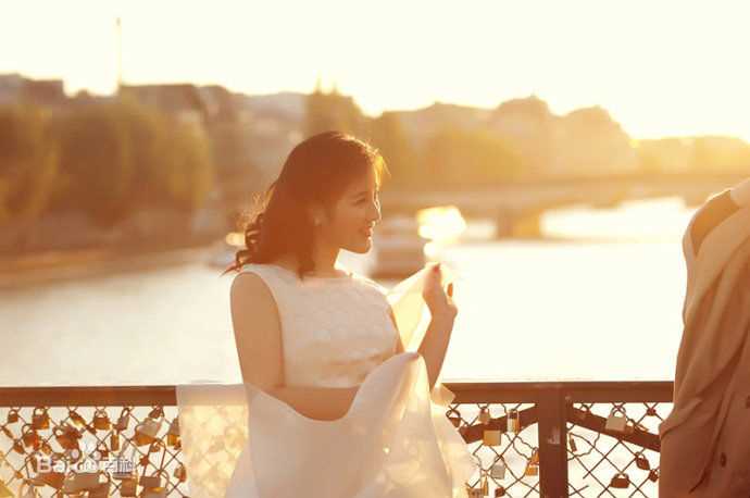 王碧儿桥那边的人生活照相册