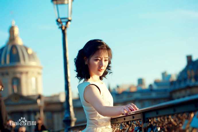 王碧儿桥那边的人生活照相册