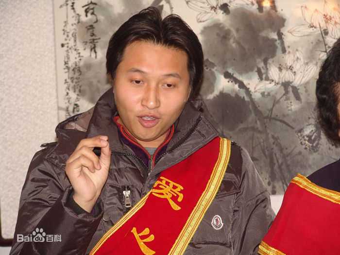 李光彩荣获“中华十大最具创新人物奖”素颜照相册