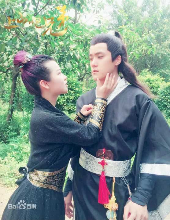 最全余小孽在《神谕通天》公奈中的相册