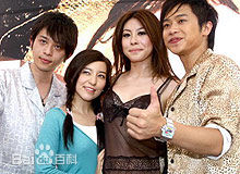 蔡诗芸(Dominique Tsai(CAI Shi-Yun))生活艺术照一图片图册