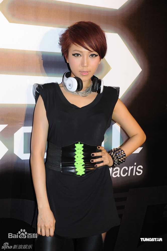 最新钟舒曼(Sherman Chung)钟舒漫精彩图册