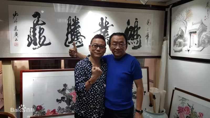 王迪著名歌星与明星素颜照壁纸