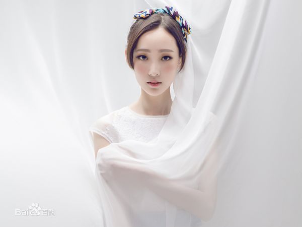 高清刘恬汝图片