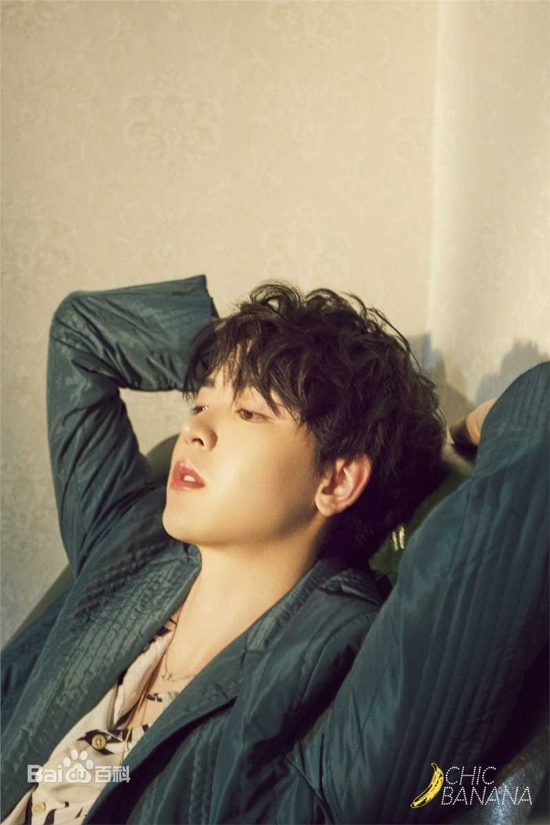 戴景耀香蕉街拍图册