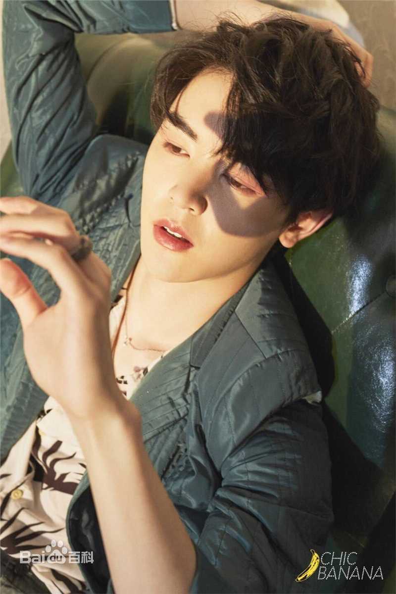 戴景耀香蕉街拍图册