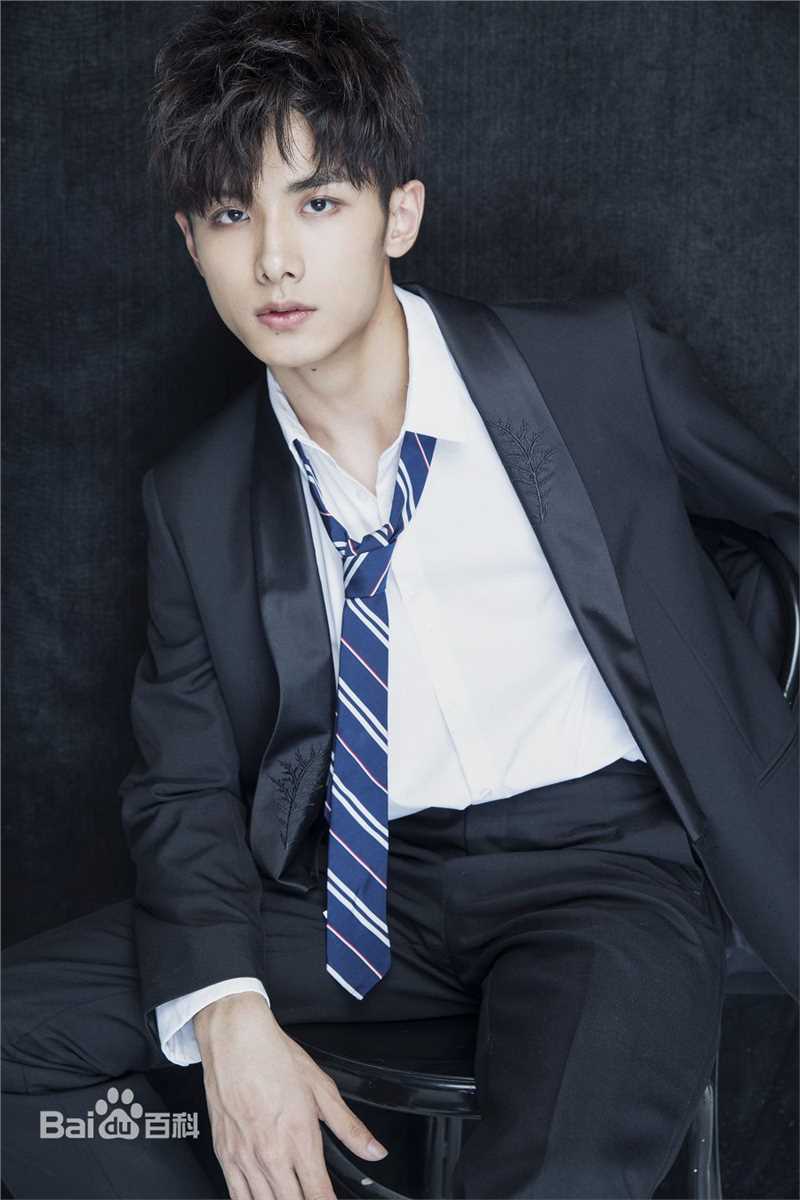 赵弈钦最新壁纸