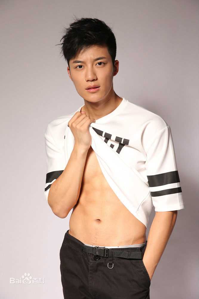 王燕阳照片图片图集