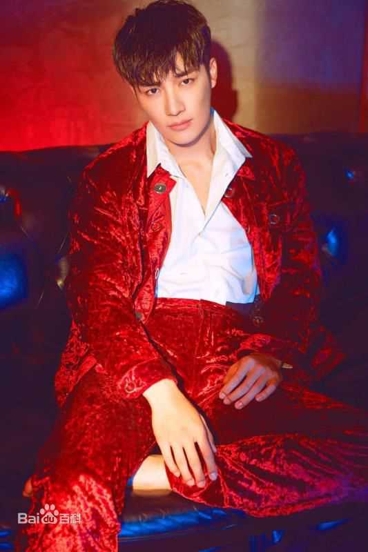 高清王燕阳在《星球者联盟》中的图集