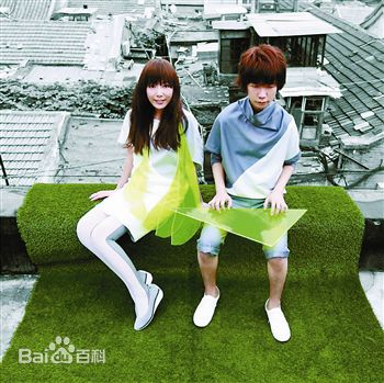 最新富妍(Kiki)性感图片