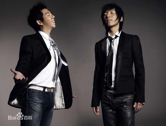 胡海泉(Cannon)羽泉素颜照相册