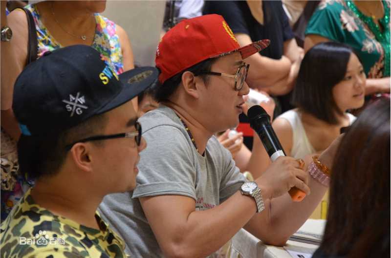 陈童(Charlie)黄金100秒重庆选秀前后照片