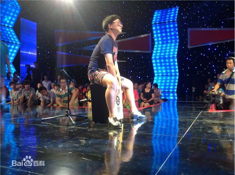 陈童(Charlie)重庆卫视录制性感图片图集