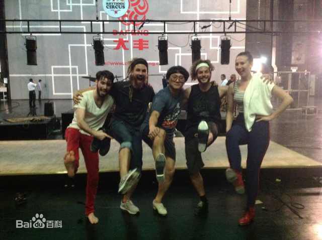 陈童(Charlie)重庆大剧院活动性感图片壁纸