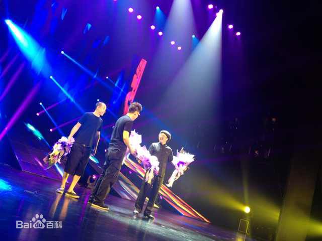 陈童(Charlie)重庆大剧院活动性感图片壁纸