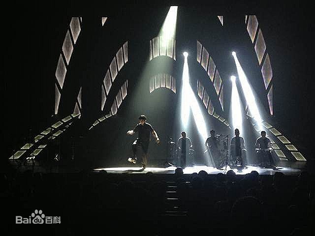 陈童(Charlie)重庆大剧院活动性感图片壁纸