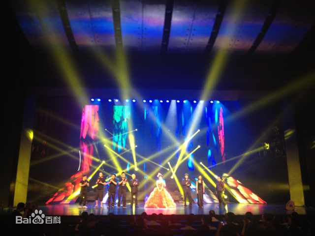 陈童(Charlie)重庆大剧院活动性感图片壁纸