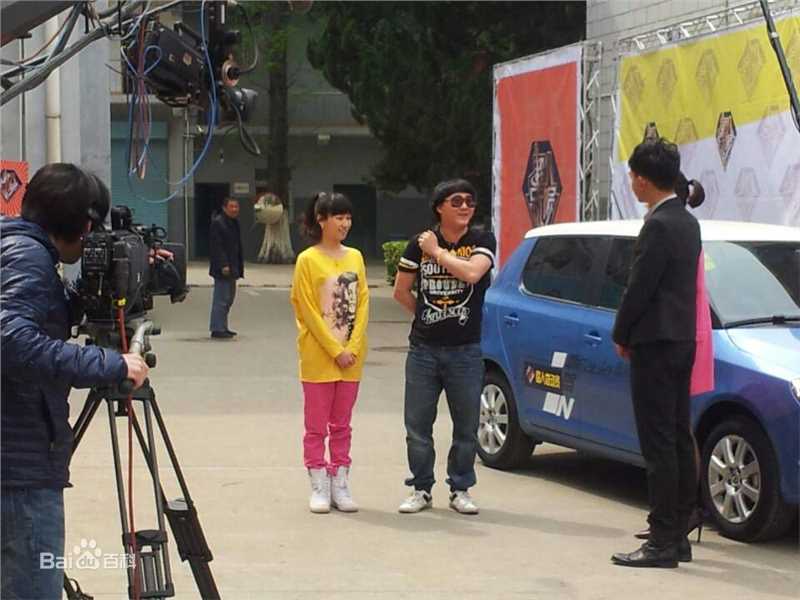 陈童(Charlie)江苏卫视录制前后照片