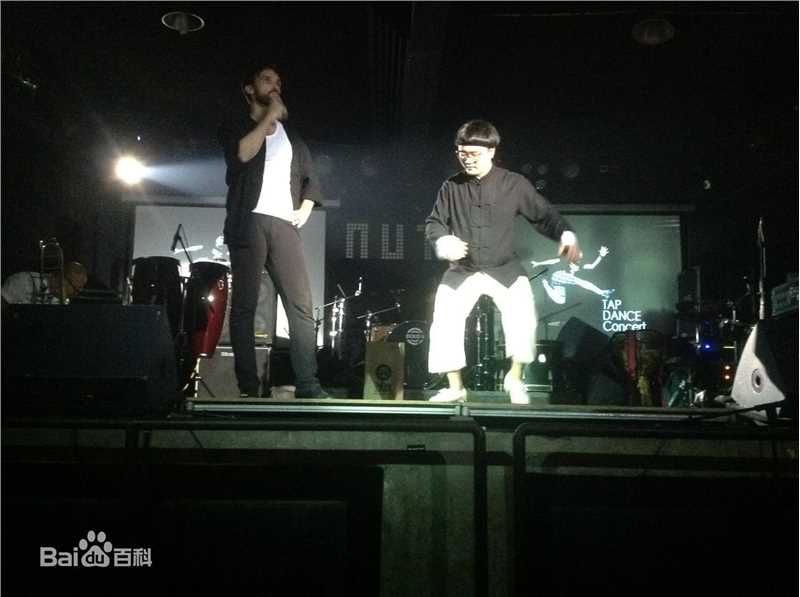 陈童(Charlie)2013踢踏舞音乐会壁纸壁纸