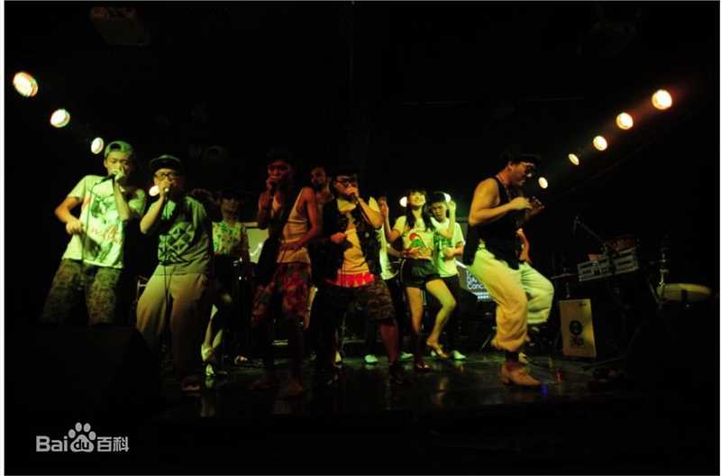 陈童(Charlie)2013踢踏舞音乐会壁纸壁纸