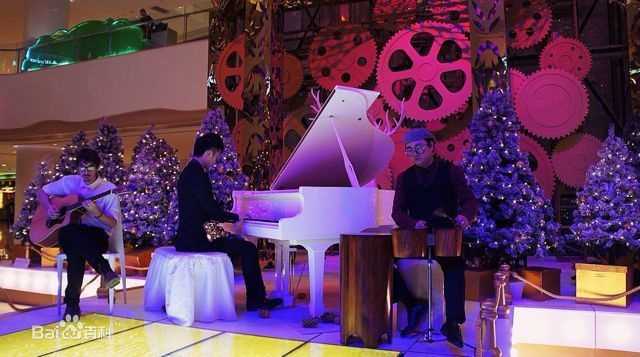 陈童(Charlie)不插电音乐会性感图片图集