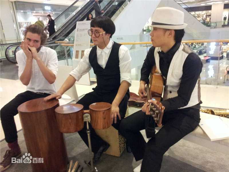 陈童(Charlie)不插电音乐会性感图片图集