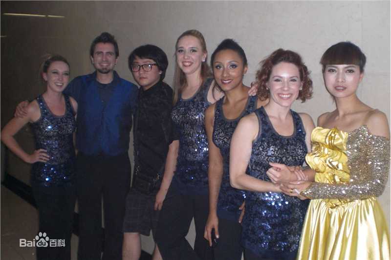 陈童(Charlie)参加浙江卫视中梦想秀和美国踢踏狗组合图册