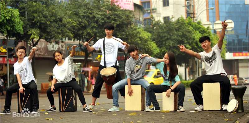 陈童(Charlie)教学中的舞台壁纸壁纸