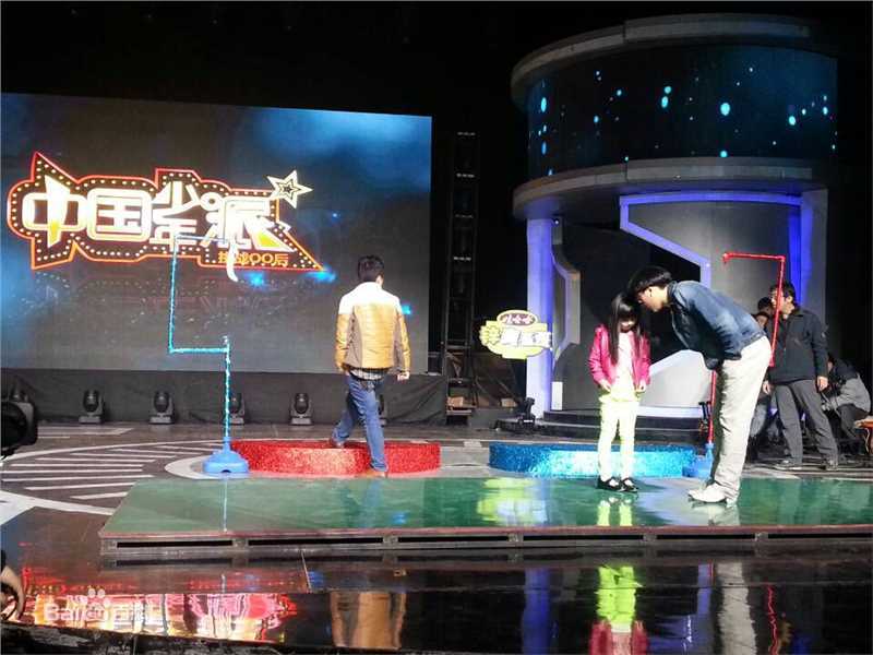 陈童(Charlie)教学中的舞台壁纸壁纸