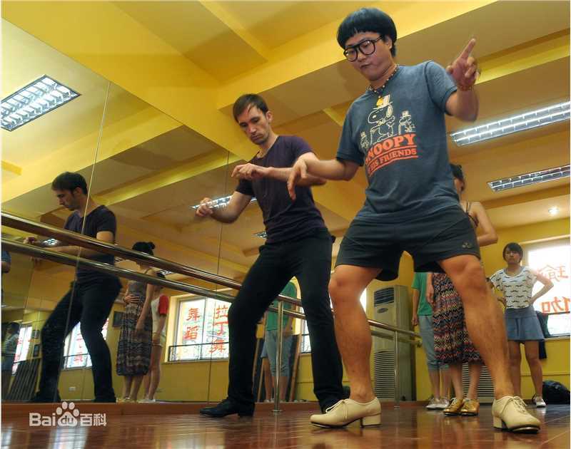 陈童(Charlie)平日教学花絮壁纸壁纸