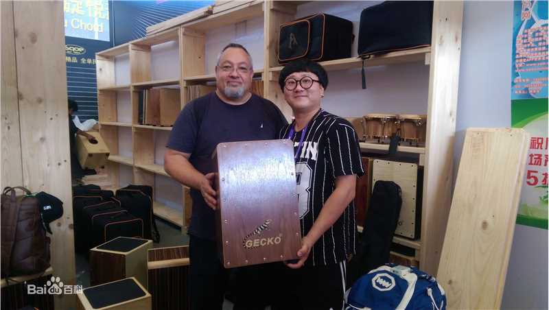 陈童(Charlie)箱鼓CAJON艺术推广前后照片