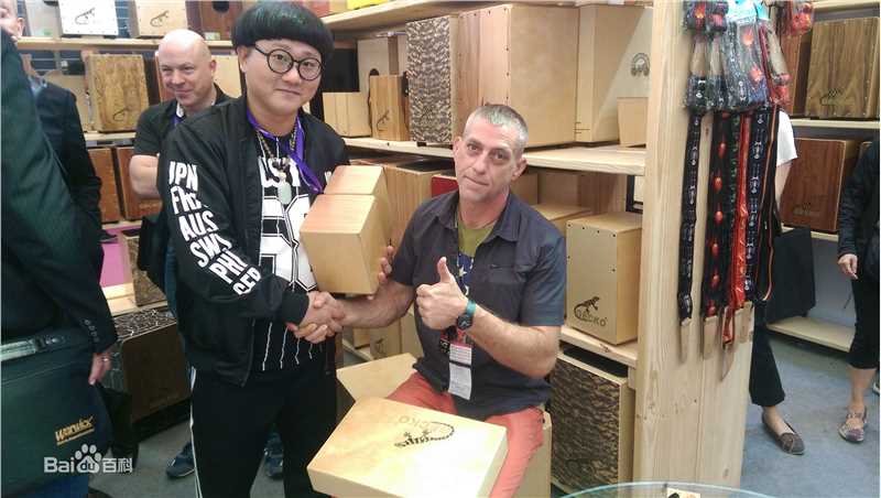 陈童(Charlie)箱鼓CAJON艺术推广前后照片