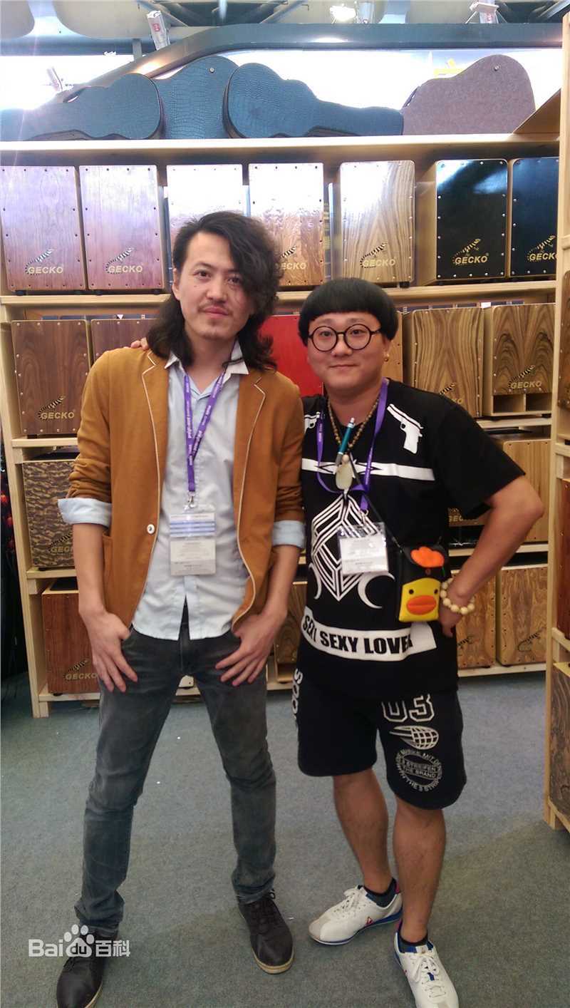 陈童(Charlie)箱鼓CAJON艺术推广前后照片