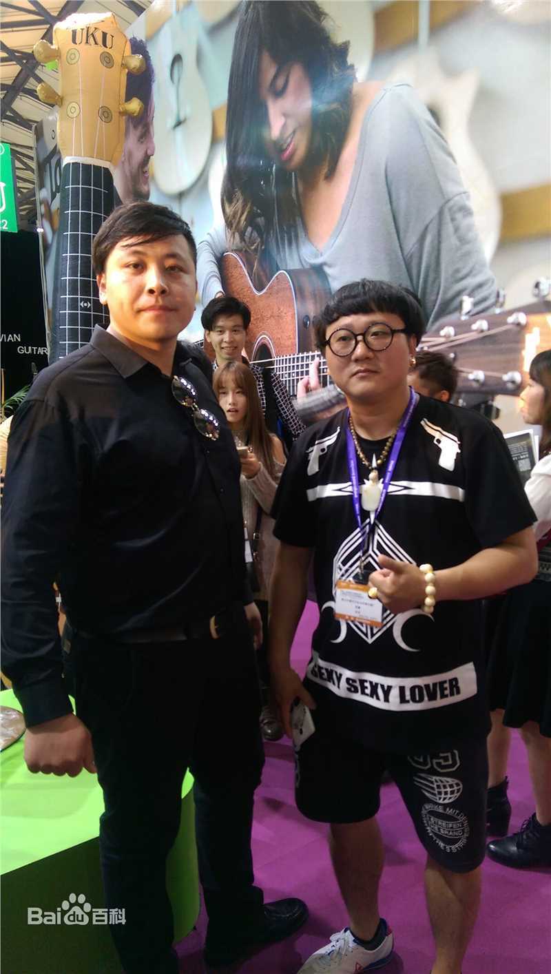 陈童(Charlie)箱鼓CAJON艺术推广前后照片